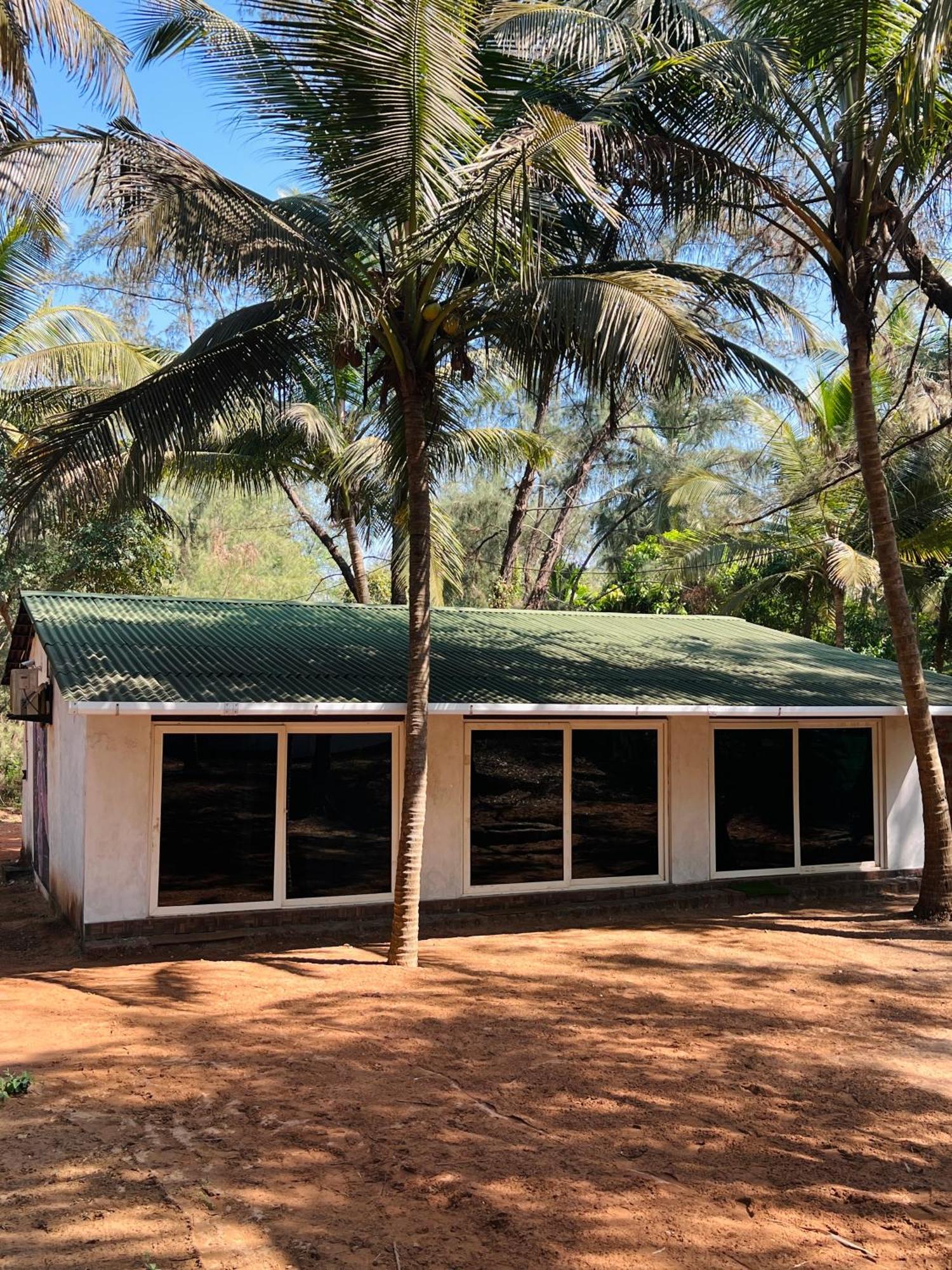 Blue Lagoon Beach Resort Gokarna (Karnataka) Exterior photo